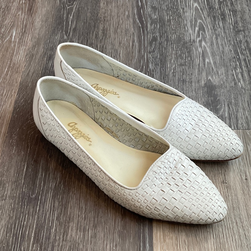 Arpeggios Ivory Woven Loafers